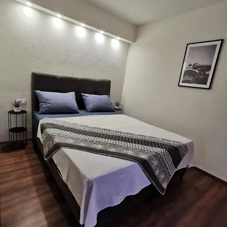 Gold & Black Apartment *